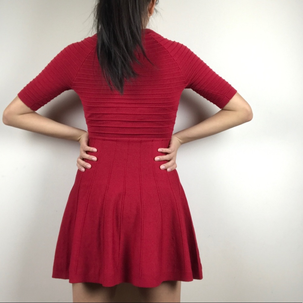 Candie's red dress! - Picture 6 of 8